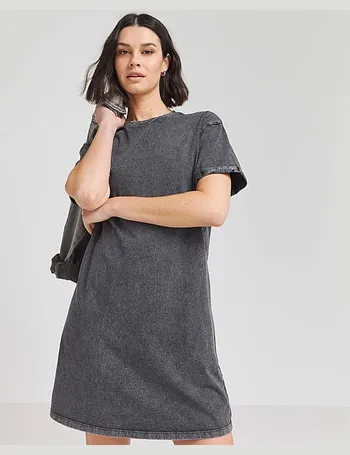 Shop Women's Dresses up to 95% Off