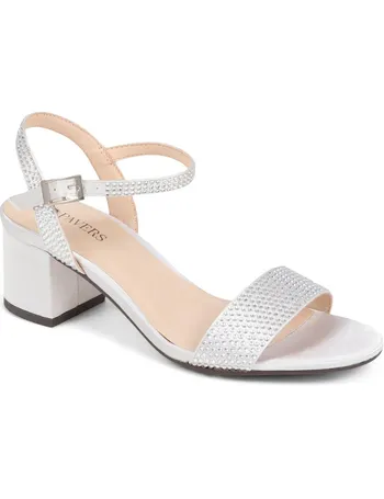 Pavers store heeled sandals