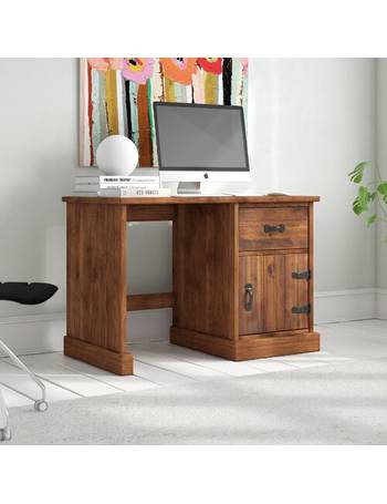 Benedetto secretary deals desk