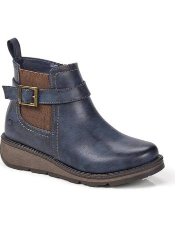 Pavers wedge clearance boots