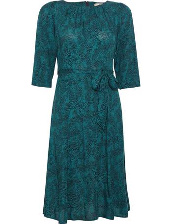 Dorothy Perkins Petite Billie & Blossom Lace Hanky Hem Midi Dress