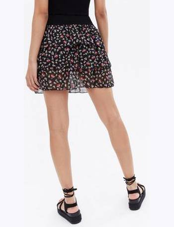 Cameo rose black 2024 floral pleated midi skirt