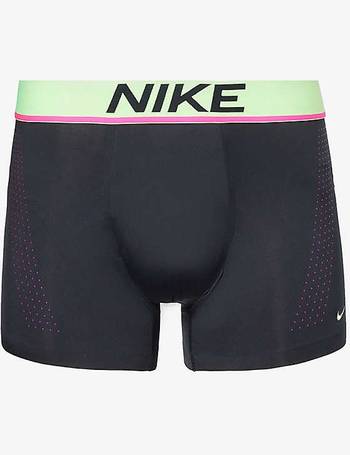 Nike Everyday Cotton Stretch briefs 3 pack in black with black/blue/bordeux  waistband