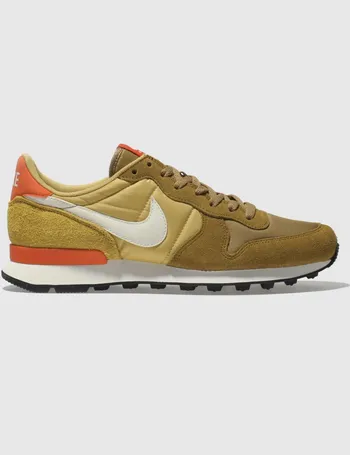 nike bronze internationalist trainers