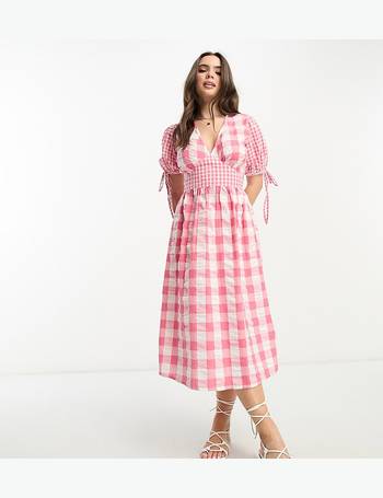 Influence puff sleeve tiered midi dress in pink gingham