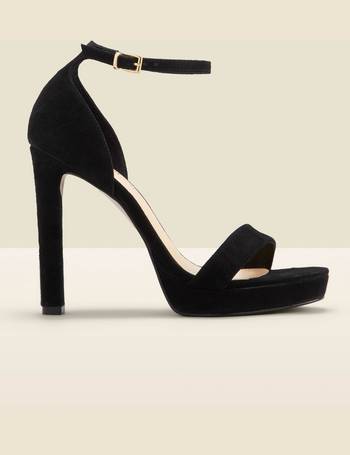 Crossover Ankle Strap Platform Sandals