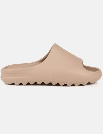 missguided yeezy slides