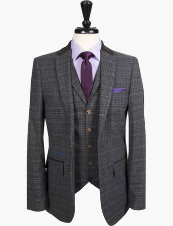 Three Piece Suits – Harry Brown Menswear