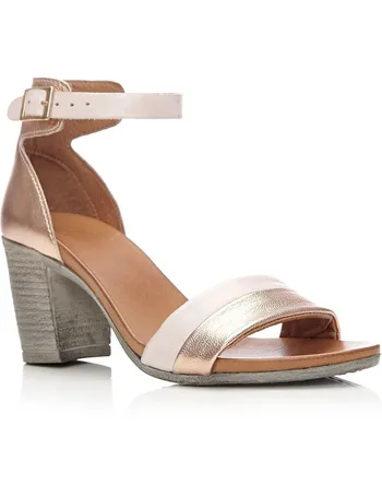 moda in pelle noelle sandals