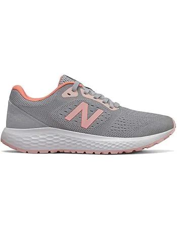 new balance 520 trainers womens