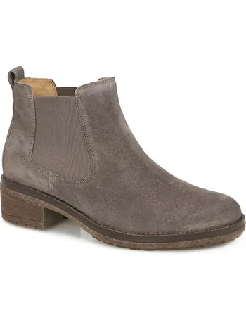 chelsea boots pavers
