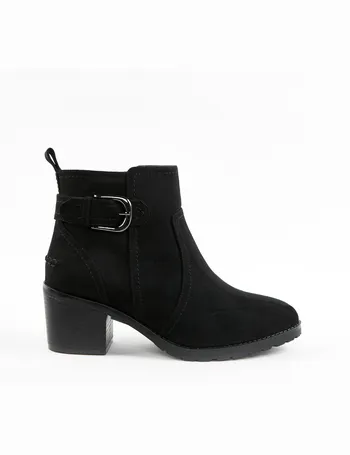 evans wide fitting ankle boots