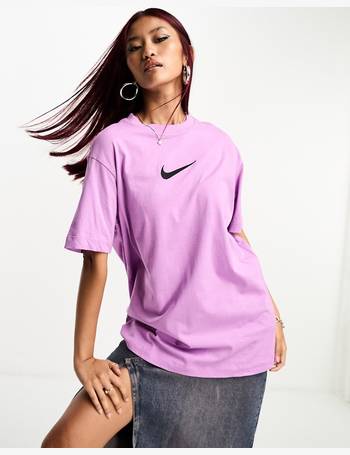 Shop Nike Boyfriend T-shirts Women up to 70% Off | DealDoodle