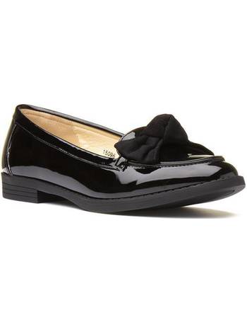 Lilley Womens Black Patent Loafer with Bow 