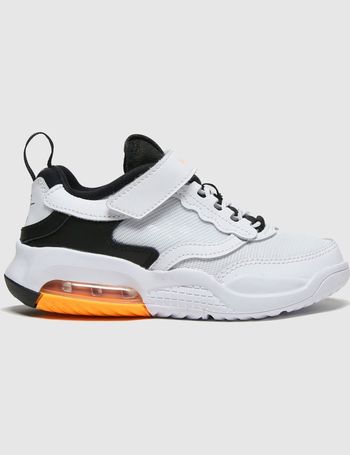 jordan junior max 200 trainer