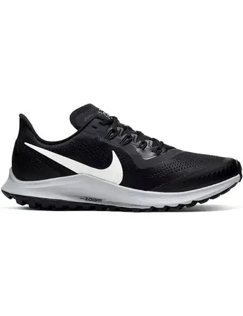 nike sports shoes 50 off