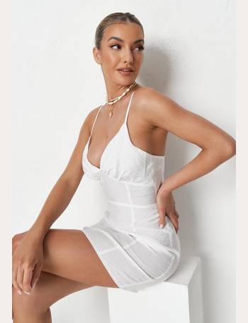 Shop Missguided Women's White Beach Dresses up to 70% Off