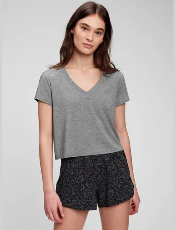 Shop Women's Gap Sports T-shirts up to 65% Off