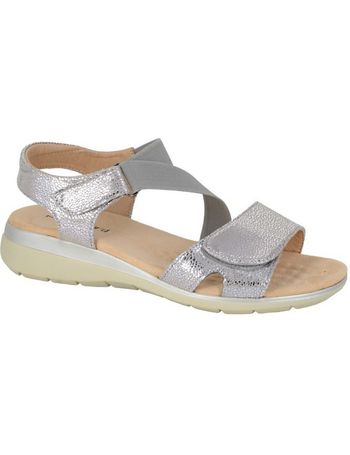 Boulevard toe hot sale post sandals