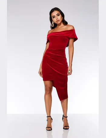 quiz red dress