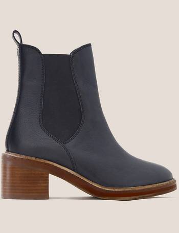 White stuff leah 2025 chelsea boot