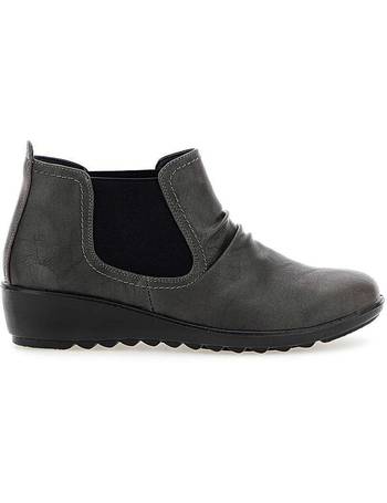 Cushion walk chelsea outlet boots