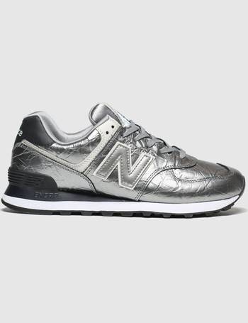 new balance black & silver 520 r metallic trainers