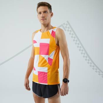 Men's KIPRUN Run 500 Comfort seamless running T-shirt - light orange