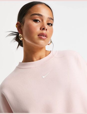 white nike cropped sweatshirt