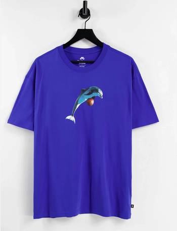 Nike SB Bernard dolphin chest print t-shirt in white