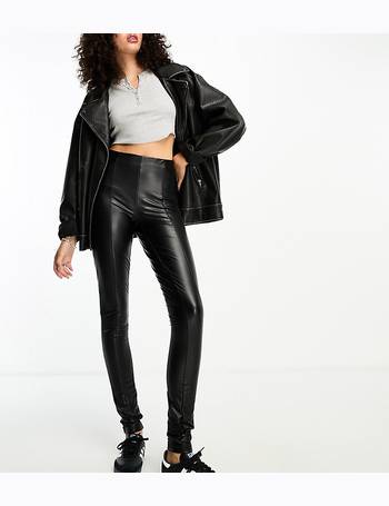 Pieces Curve faux leather leggings in black