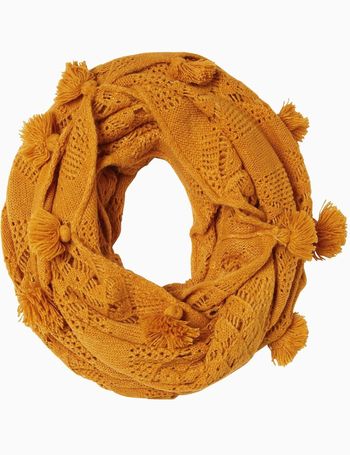 fat face scarves and hats