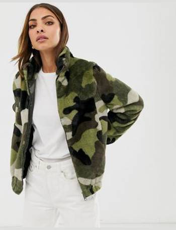 womens fleece camo