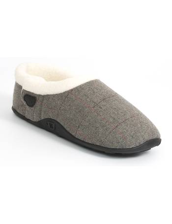 Shop Homeys Slippers for Men up to 40 Off DealDoodle