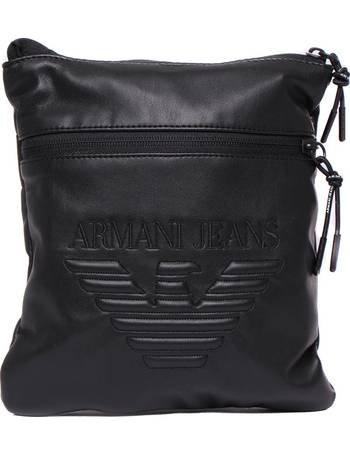 Høring Kompatibel med kemikalier Shop Men's Armani Jeans Bags up to 60% Off | DealDoodle