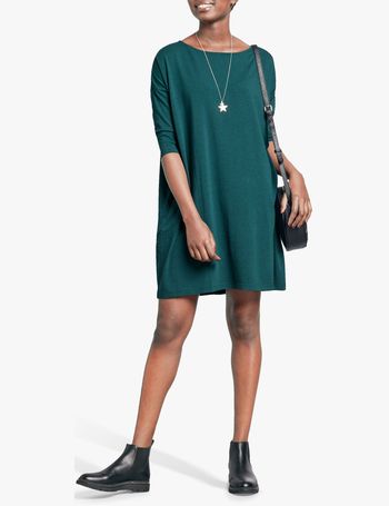 Shop Hush Women s Oversized Dresses up to 55 Off DealDoodle