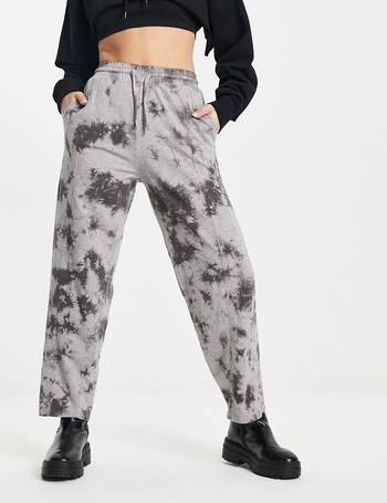 ASOS DESIGN straight leg jogger with deep waistband and pintuck in