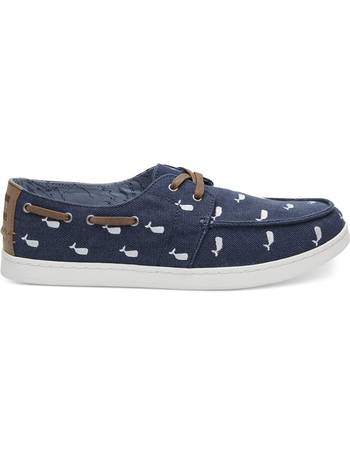 Oceana washed canvas outlet embroidered whales women's classics