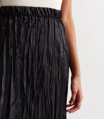 Black Leather-Look Pleated High Waist Midi Skirt