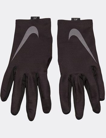 nike gloves footasylum