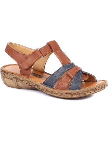 Pavers loretta sale sandals