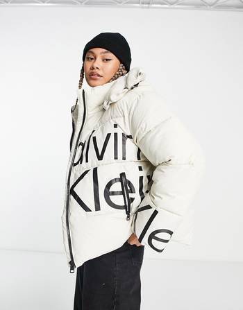Geval Wieg distillatie Shop Calvin Klein Jeans Women's Hooded Jackets up to 70% Off | DealDoodle
