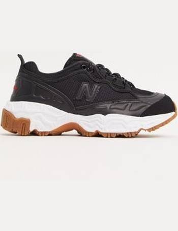 new balance chunky trainers black