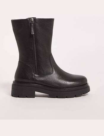 Shop Women's Simply Be Black Ankle Boots up to 70% Off