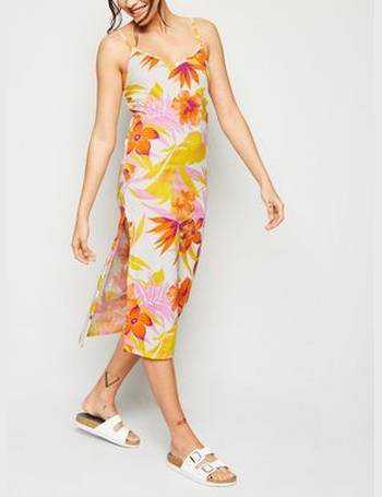 Cameo rose cheap mustard dress