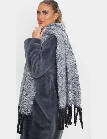 Prettylittlething Women's Super Soft Mini Blanket Scarf