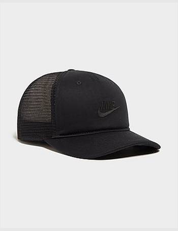 Trucker deals hat nike