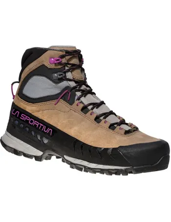 wiggle hiking boots