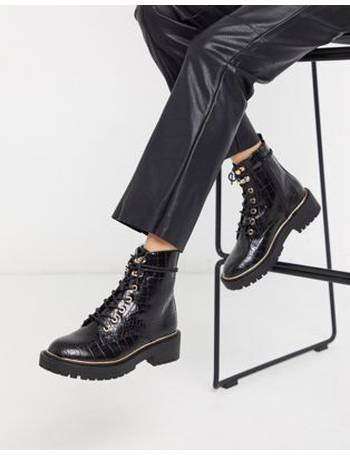 new look wide fit lace up flat hiker boot in black