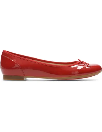 clarks kinzie red